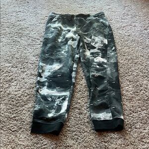 Nike Black and White Patterned Joggers